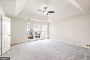 7056 Courtyard Way, Haymarket, VA 20169 - Photo 20