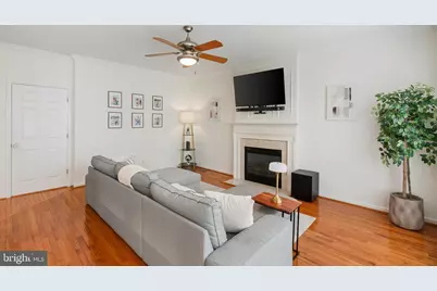 6009 Smooth Stone Place, Haymarket, VA 20169 - Photo 14