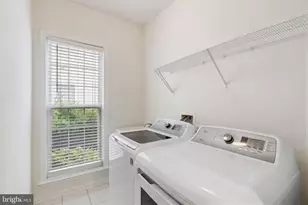 6009 Smooth Stone Pl, Haymarket, VA 20169 - Photo 26