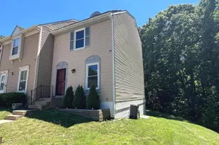 12102 Presidio Way, Woodbridge, VA 22192 - Photo 2