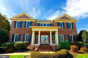 14932 Alpine Bay Loop, Gainesville, VA 20155 - Photo 2