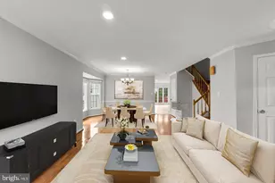 16812 Winston Ln, Woodbridge, VA 22191 - Photo 4