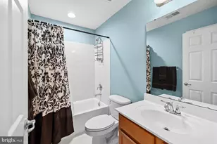 14008 Cannondale Way, Gainesville, VA 20155 - Photo 28