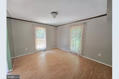 12104 Winona Drive, Woodbridge, VA 22192 - Photo 6