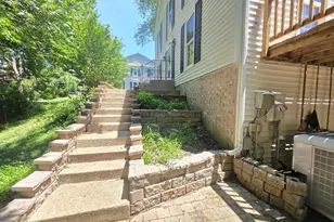 12104 Winona Dr, Woodbridge, VA 22192 - Photo 40