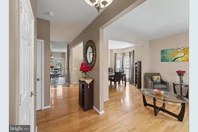 10111 Trumpet Vine Court, Manassas, VA 20110 - Photo 6