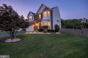 10111 Trumpet Vine Ct, Manassas, VA 20110 - Photo 4