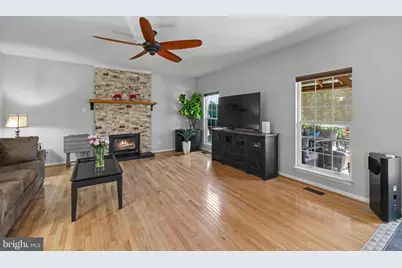 10111 Trumpet Vine Court, Manassas, VA 20110 - Photo 22