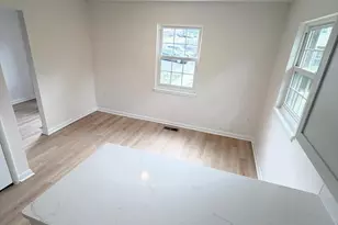 15023 Cherrydale Dr, Woodbridge, VA 22193 - Photo 4