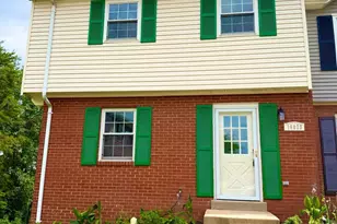 15023 Cherrydale Dr, Woodbridge, VA 22193 - Photo 2