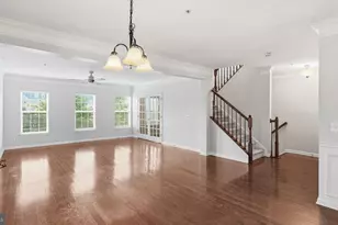 15360 Kensington Park Dr, Woodbridge, VA 22191 - Photo 14