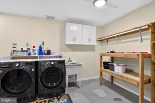 18324 Nob Hill Dr, Triangle, VA 22172 - Photo 18