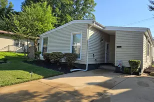 12702 Torrington St, Woodbridge, VA 22192 - Photo 1