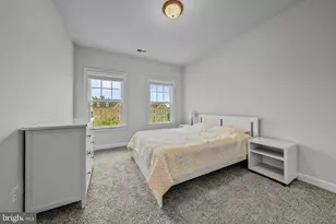 7102 Darbey Knoll Dr, Gainesville, VA 20155 - Photo 18