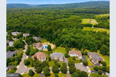 5808 Malvern Hill Court, Haymarket, VA 20169 - Photo 6