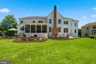 5808 Malvern Hill Ct, Haymarket, VA 20169 - Photo 4