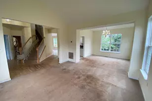 9884 Arrowood Dr, Manassas, VA 20111 - Photo 10