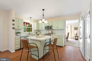 3904 Red Bird Ln, Woodbridge, VA 22193 - Photo 8