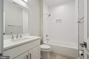 1553 Rivertown Pl, Occoquan, VA 22125 - Photo 12