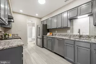 10466 Paradise Ct, Manassas, VA 20109 - Photo 14