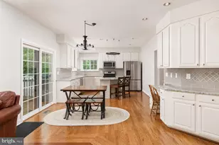 13020 Quay Ct, Woodbridge, VA 22193 - Photo 12