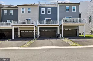 1756 Hickory Woods Rd, Dumfries, VA 22026 - Photo 24