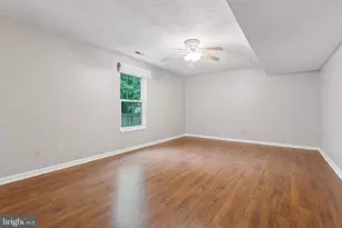 2802 Noble Fir Ct, Woodbridge, VA 22192 - Photo 32