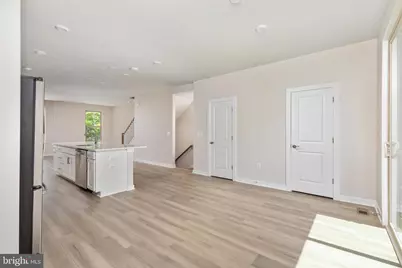 13658 Cobble Loop, Woodbridge, VA 22193 - Photo 8