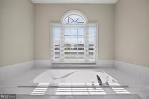 5434 Sherman Oaks Ct, Haymarket, VA 20169 - Photo 22