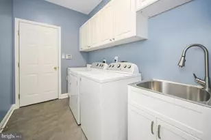13784 Charismatic Way, Gainesville, VA 20155 - Photo 16