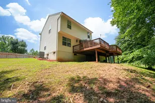 4796 Pearson Dr, Woodbridge, VA 22193 - Photo 36