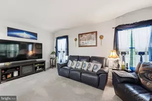 4796 Pearson Dr, Woodbridge, VA 22193 - Photo 12