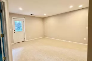 15519 Exmore Ct, Woodbridge, VA 22191 - Photo 24