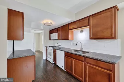 15063 Cherrydale Drive, Woodbridge, VA 22193 - Photo 8