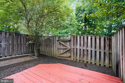5166 Havering Way, Woodbridge, VA 22193 - Photo 32