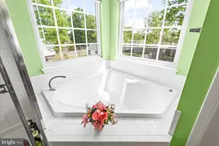 13408 Vista Forest Dr, Woodbridge, VA 22192 - Photo 22