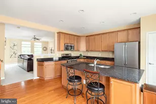 2271 Merseyside Dr, Woodbridge, VA 22191 - Photo 10