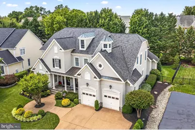 8351 Roxborough Loop, Gainesville, VA 20155 - Photo 2