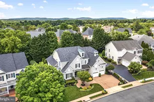 8351 Roxborough Loop, Gainesville, VA 20155 - Photo 4