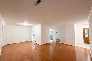 15489 Chopawamsic Ct, Woodbridge, VA 22191 - Photo 6