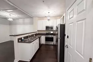 15489 Chopawamsic Ct, Woodbridge, VA 22191 - Photo 2