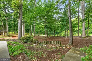 15786 Crocus Ln, Dumfries, VA 22025 - Photo 12