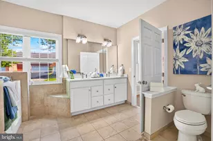 5134 Curran Creek Drive, Haymarket, VA 20169 - Photo 18