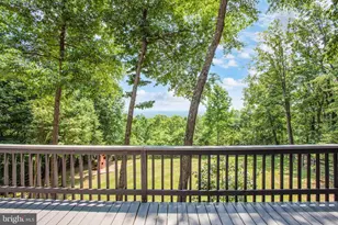1619 Summit Dr, Haymarket, VA 20169 - Photo 12