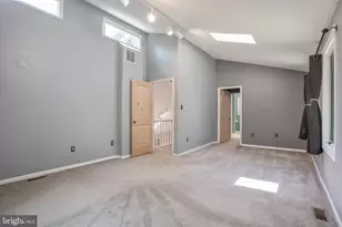 1619 Summit Dr, Haymarket, VA 20169 - Photo 20