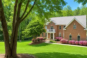 16125 Gossum Ct, Haymarket, VA 20169 - Photo 4