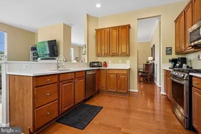17021 Four Seasons Drive, Dumfries, VA 22025 - Photo 38
