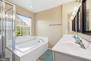 15129 Gaffney Cir, Gainesville, VA 20155 - Photo 20