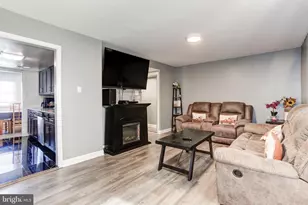 2409 Kilpatrick Pl, Dumfries, VA 22026 - Photo 18