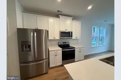 2528 Neabsco Common Place, Woodbridge, VA 22191 - Photo 2